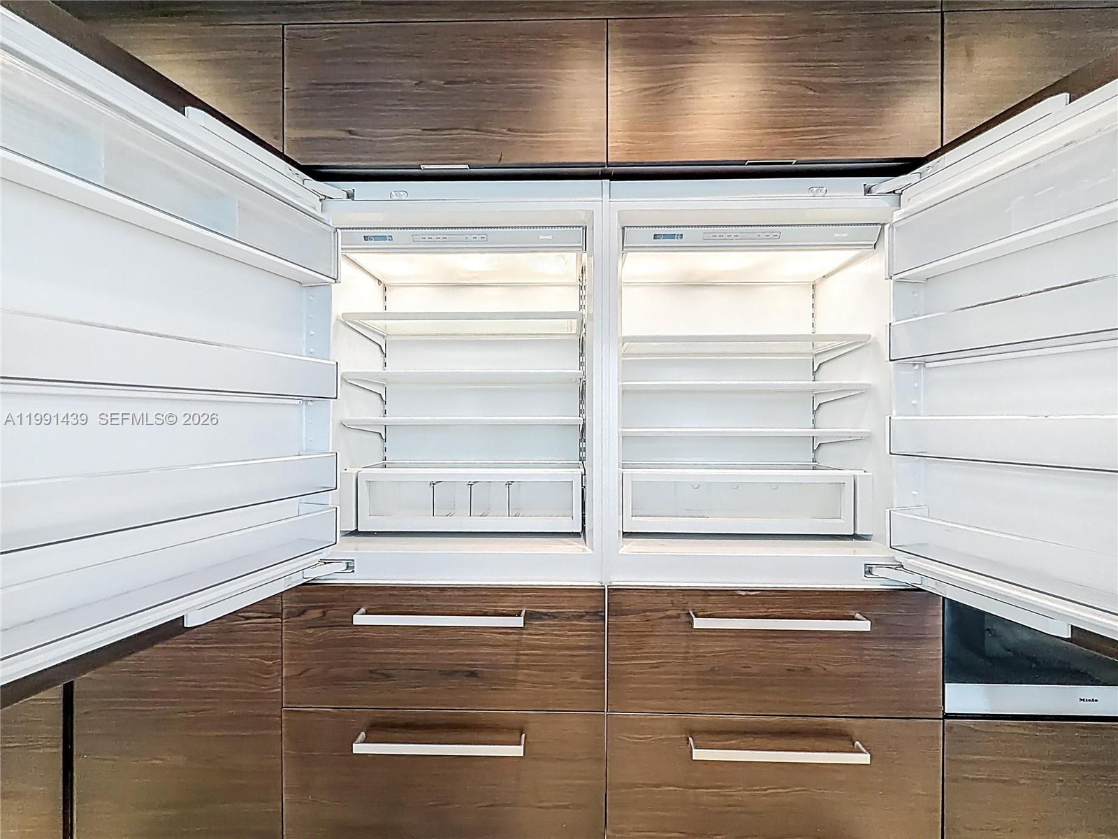 REGALIA CONDO - Residential