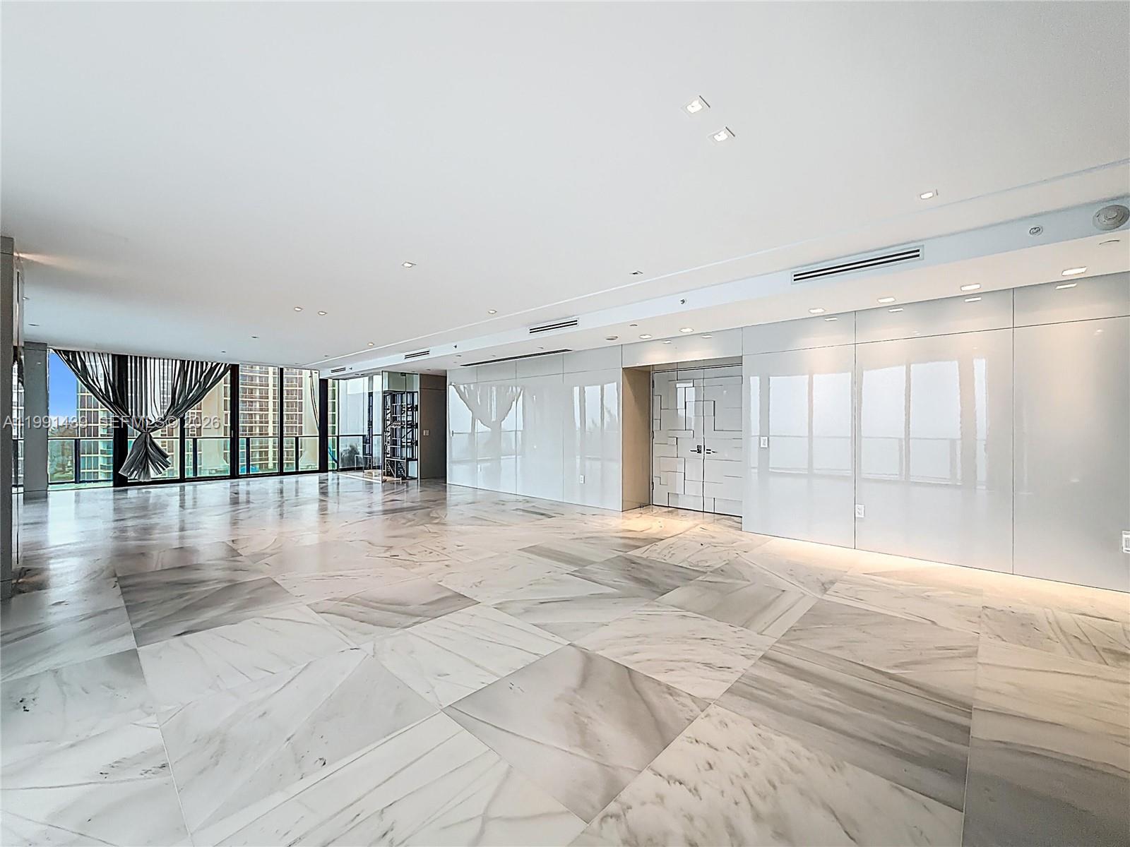 REGALIA CONDO - Residential