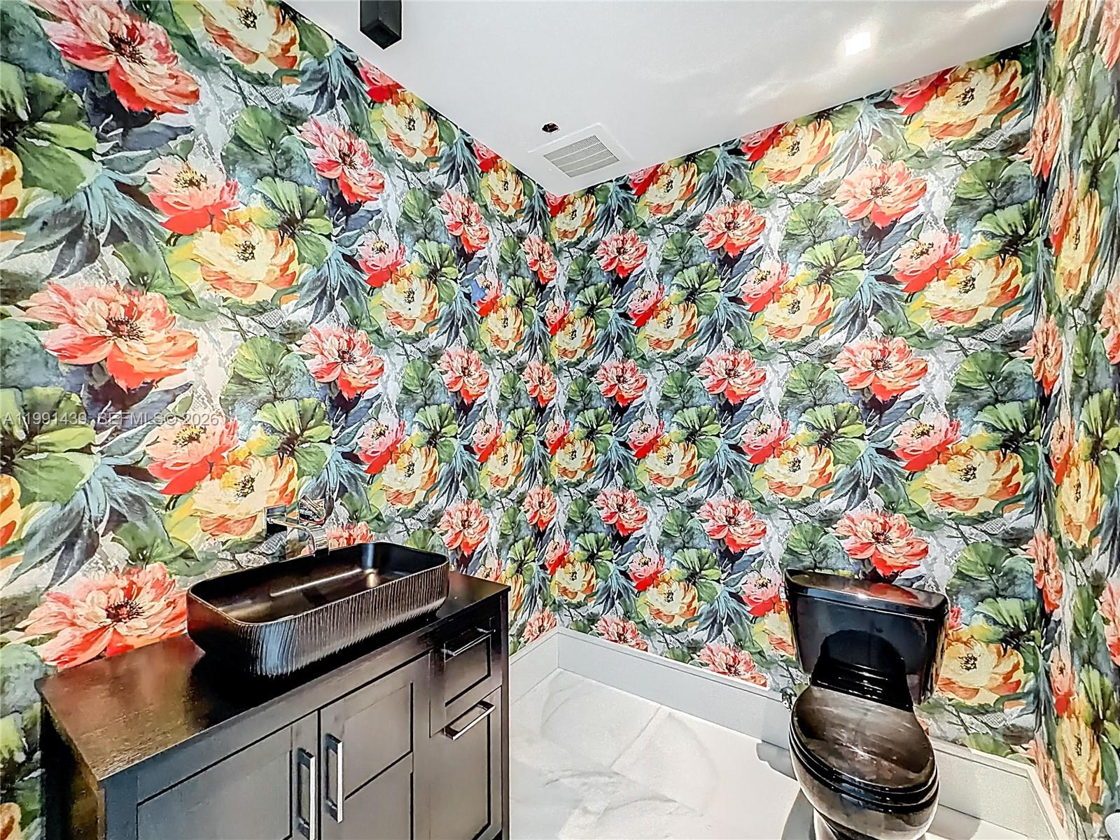 REGALIA CONDO - Residential