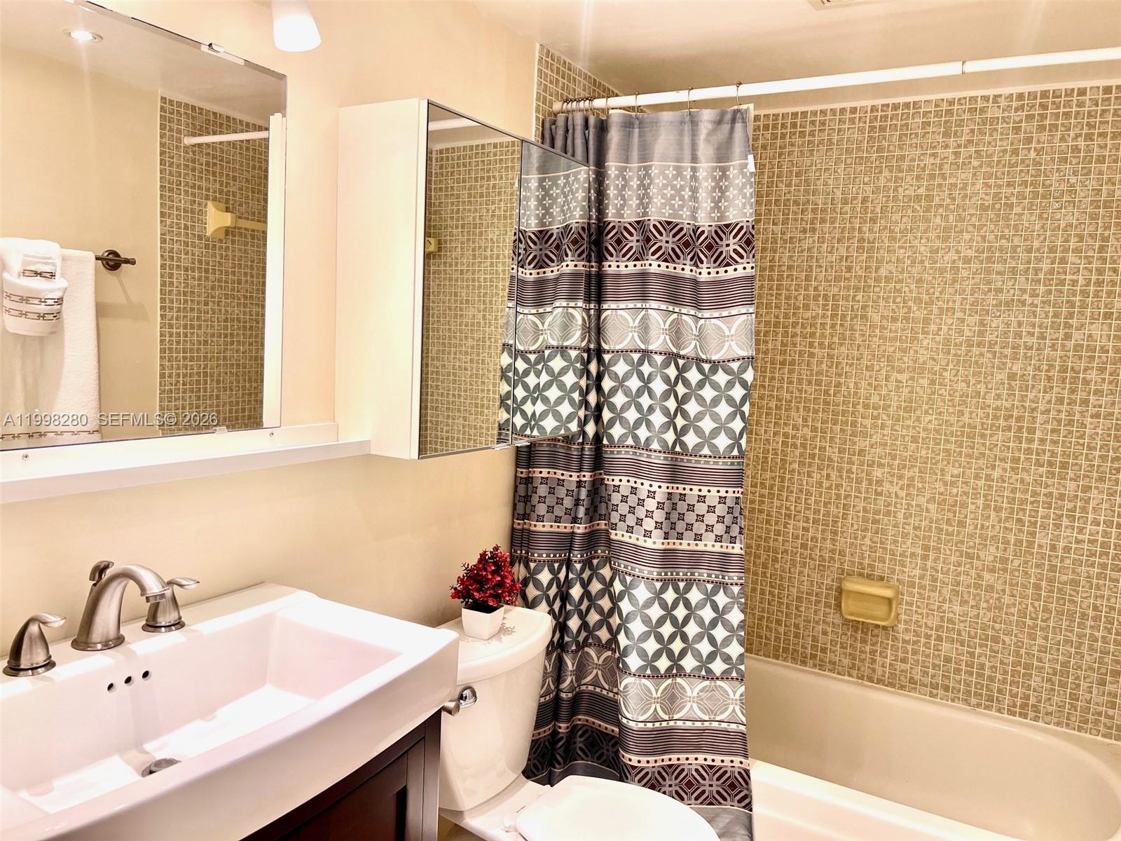 SOMERSET NO 4 CONDO - Residential Lease