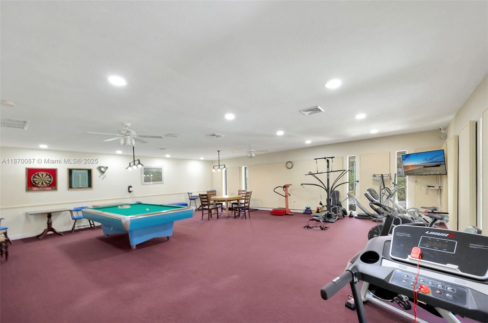 GREEN HILLS PARK WEST NO 5 - Residential