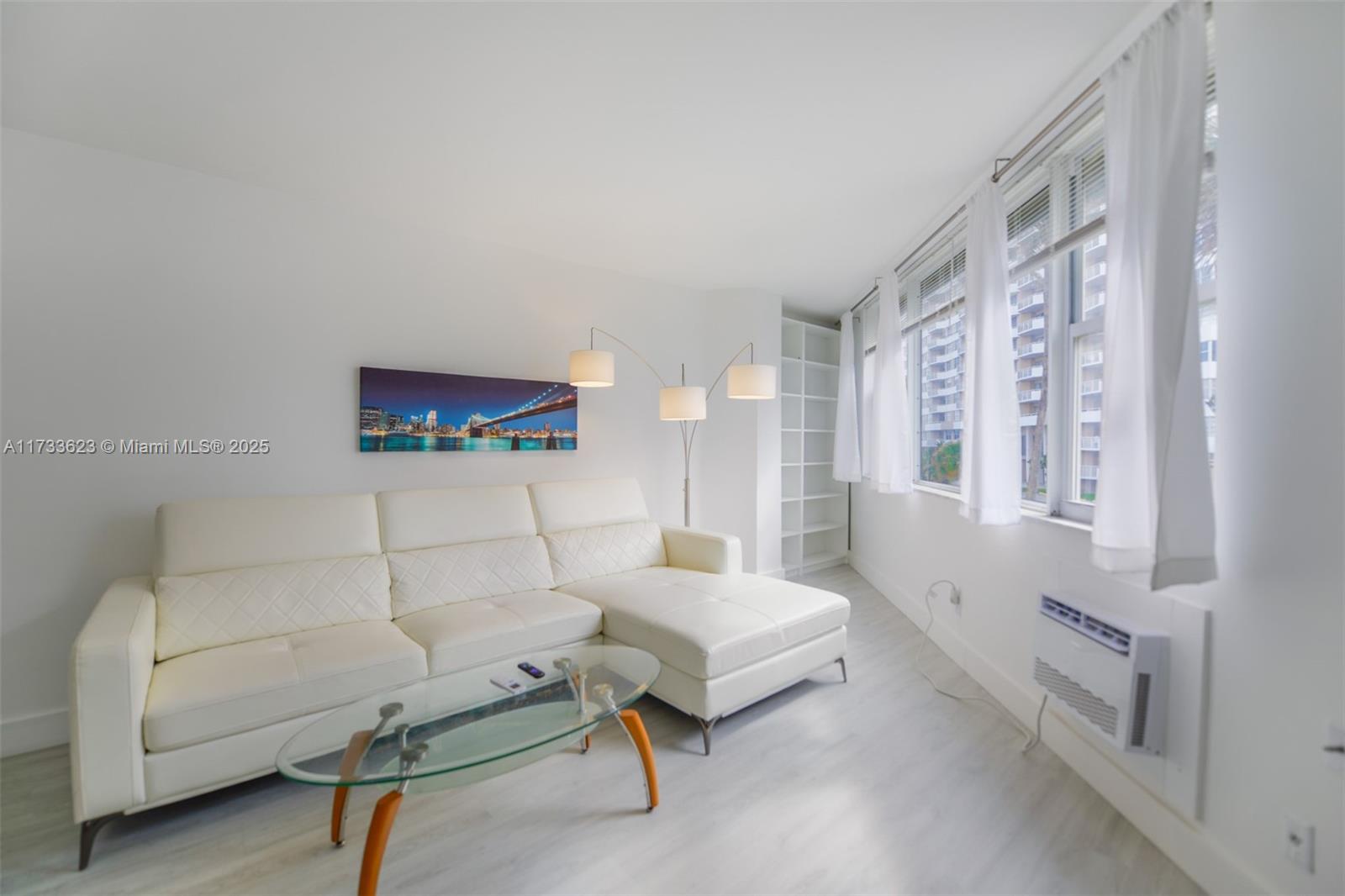 TAROMINA APTS CO-OP - Residential