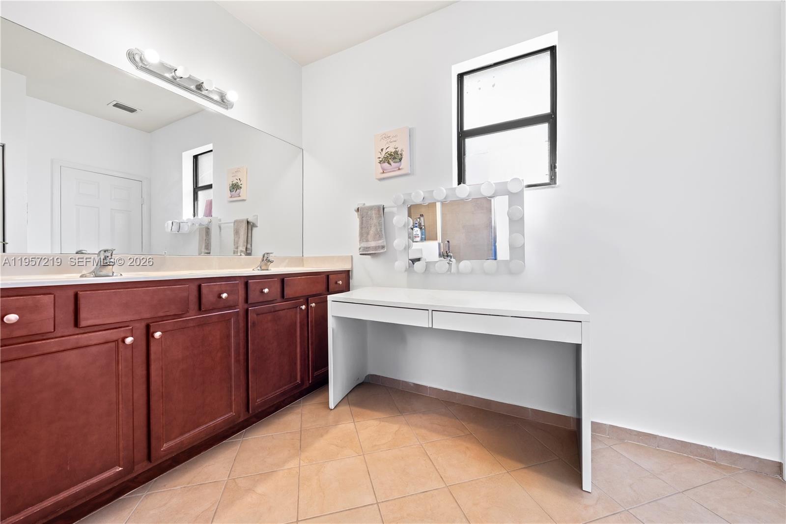 SILVER PALM WEST - Residential