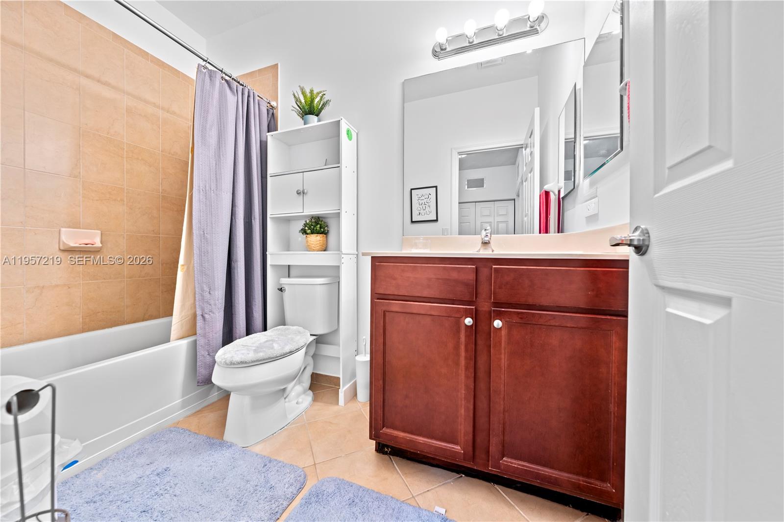 SILVER PALM WEST - Residential