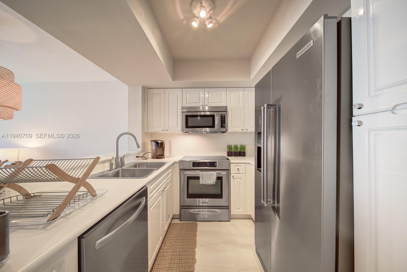 1900 Sunset Harbour Dr 1005