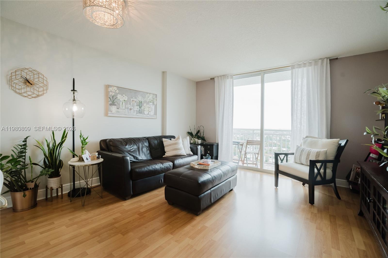 THE ASTON CONDO - Residential Lease