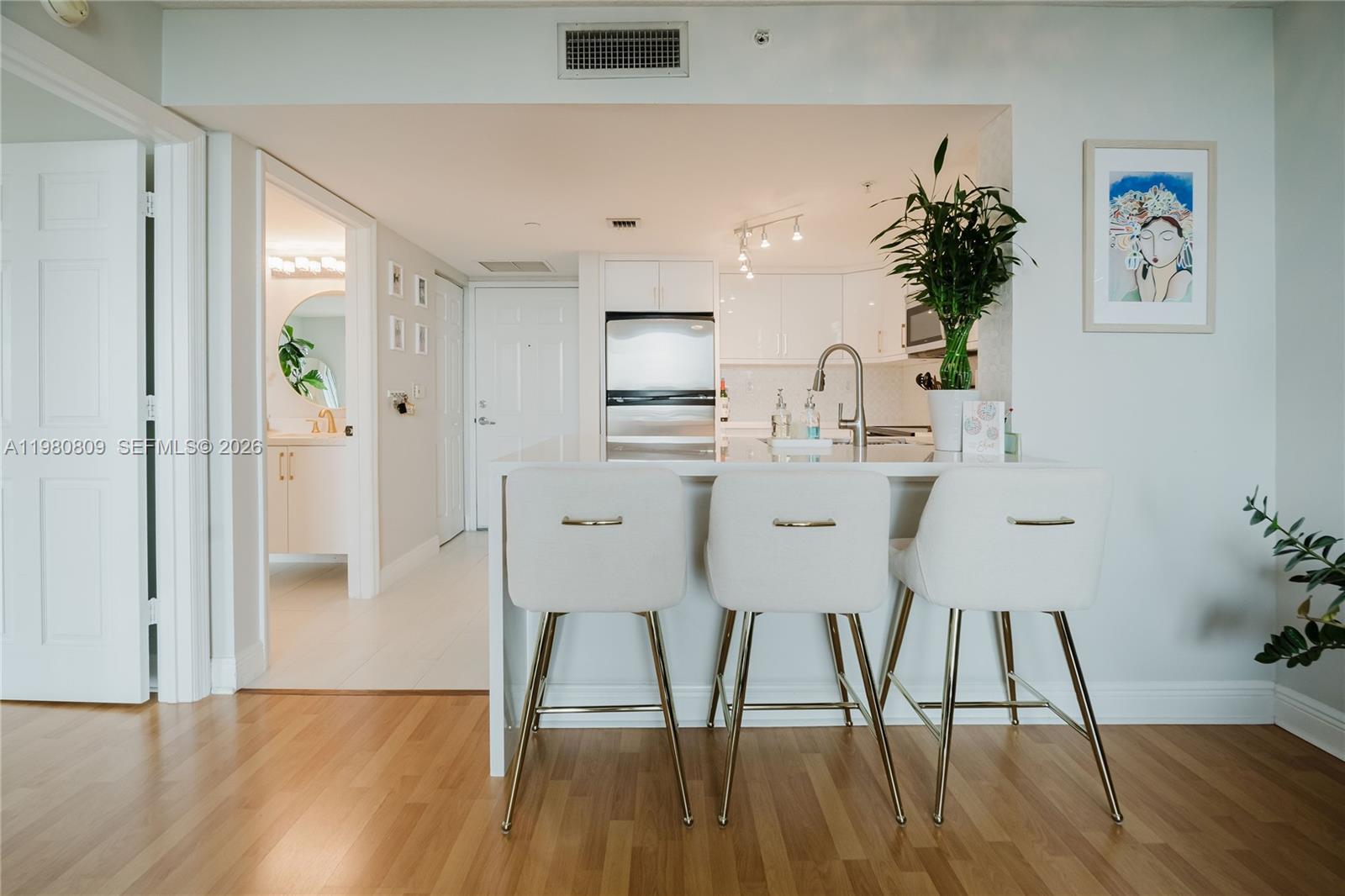 THE ASTON CONDO - Residential Lease