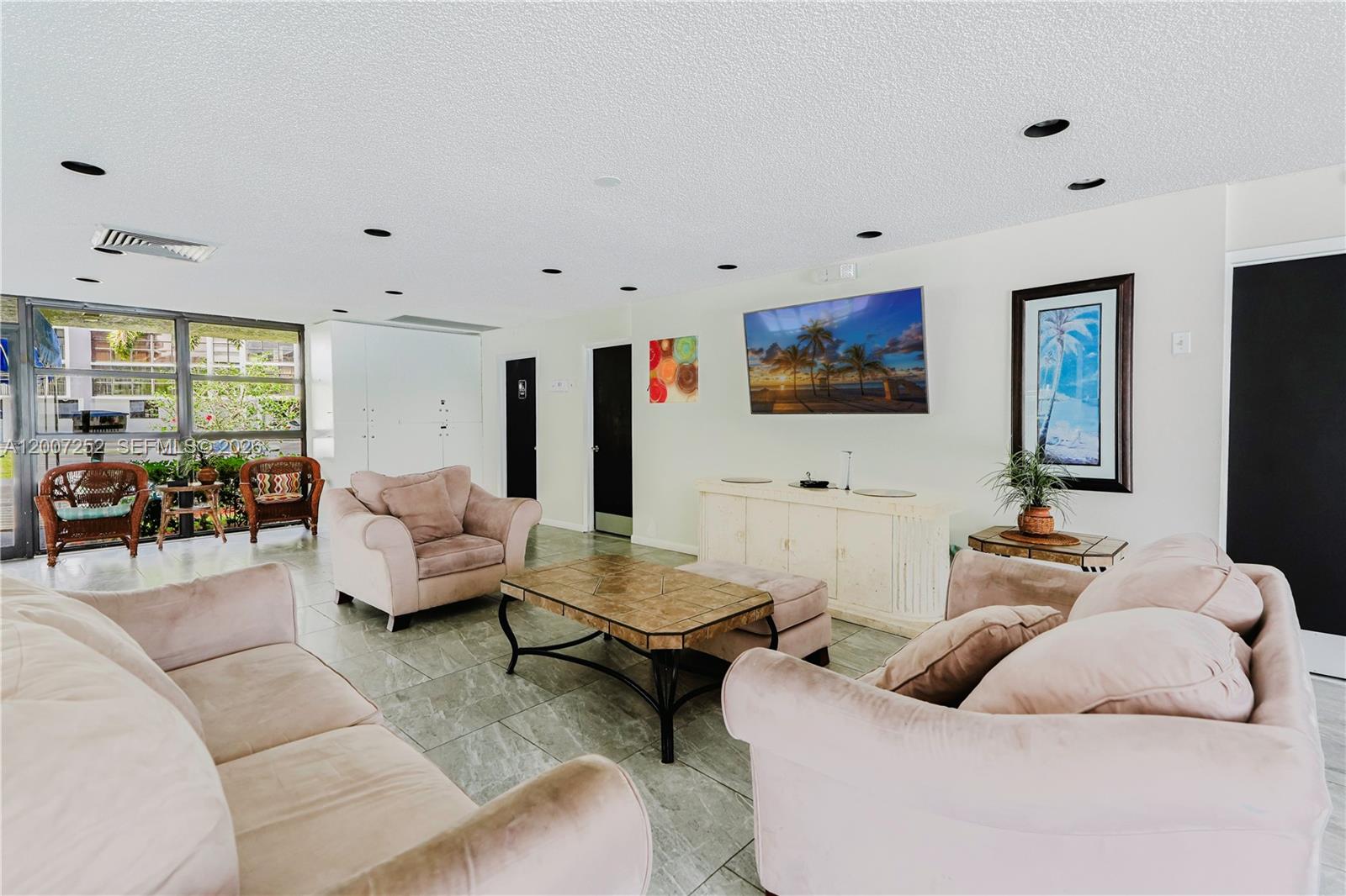 TOWERS OF OCEANVIEW EAST - Residential