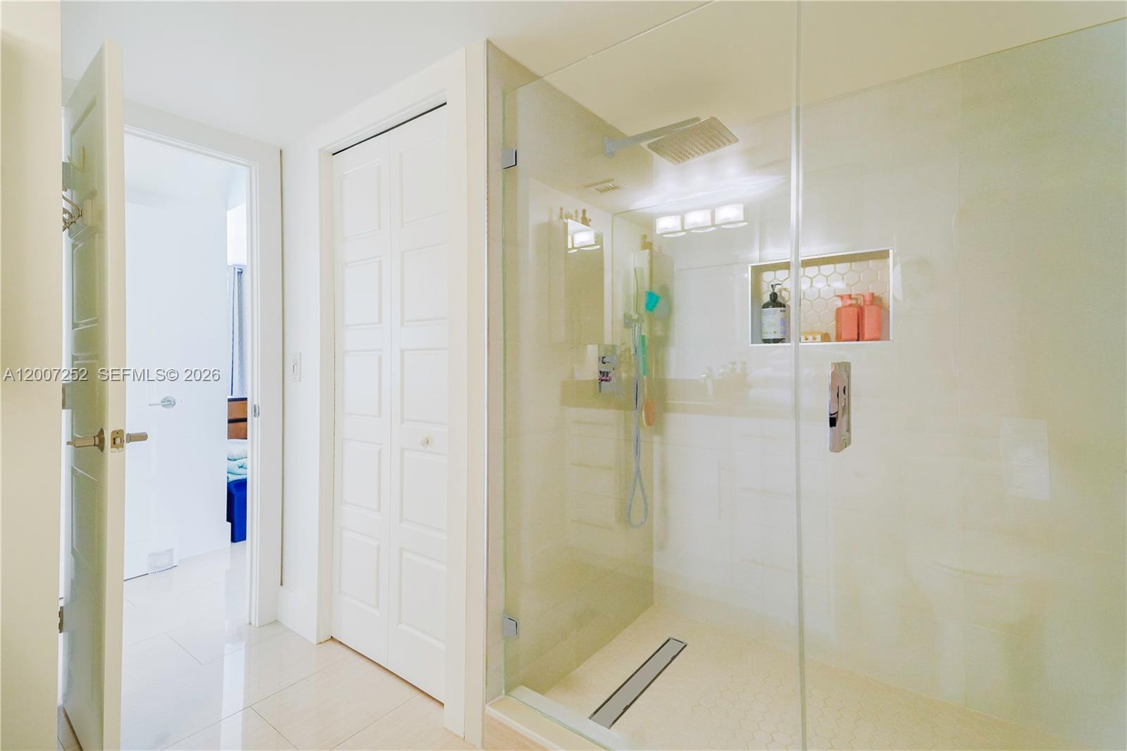 TOWERS OF OCEANVIEW EAST - Residential