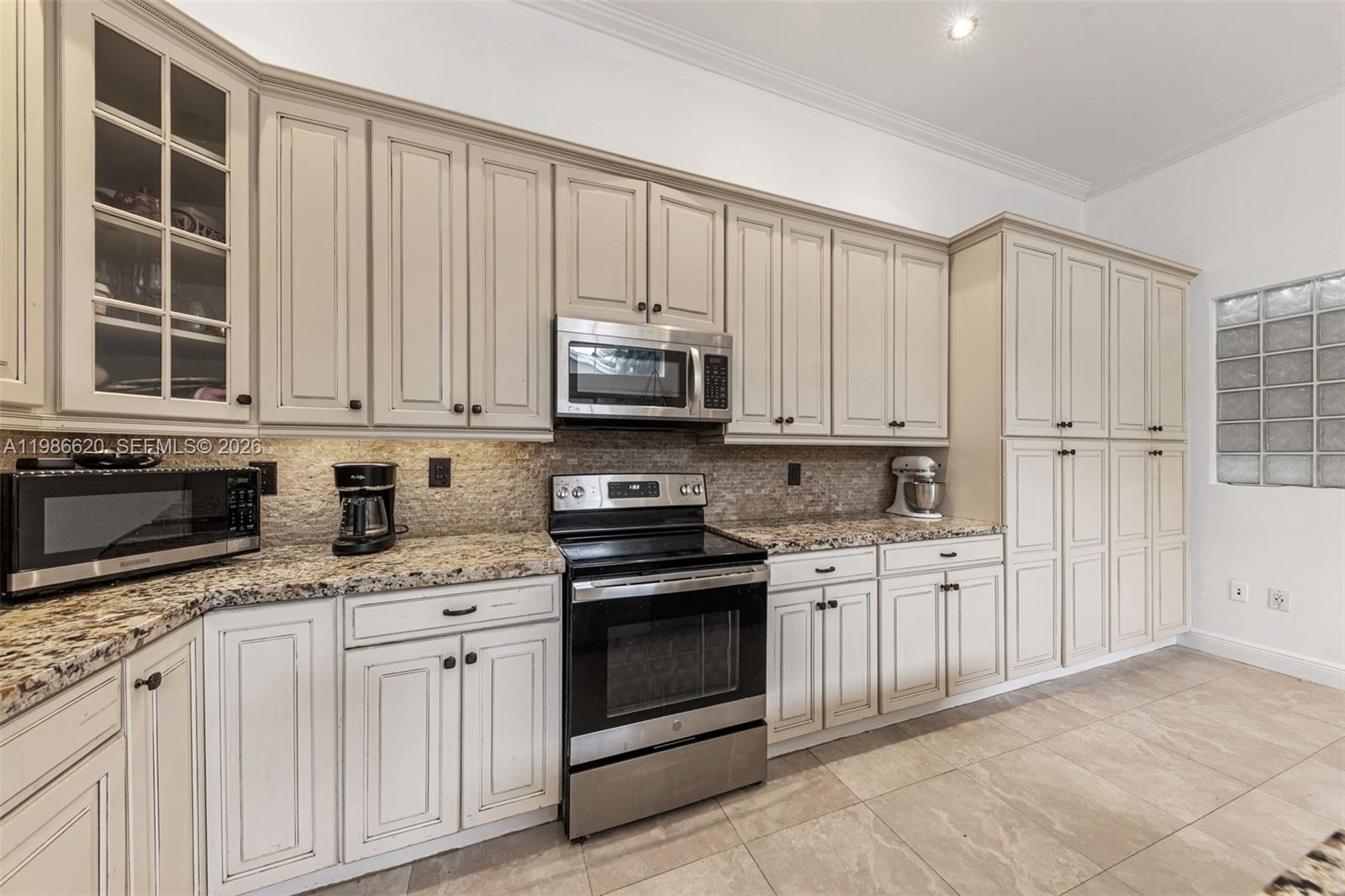 WEST LAKE VILLAGE PLAT - Residential