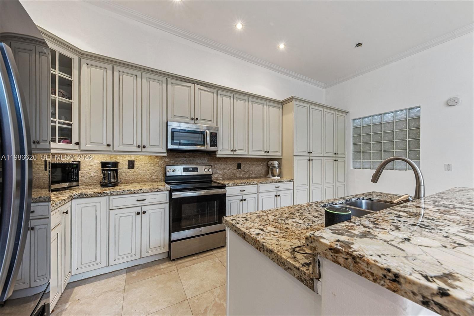 WEST LAKE VILLAGE PLAT - Residential