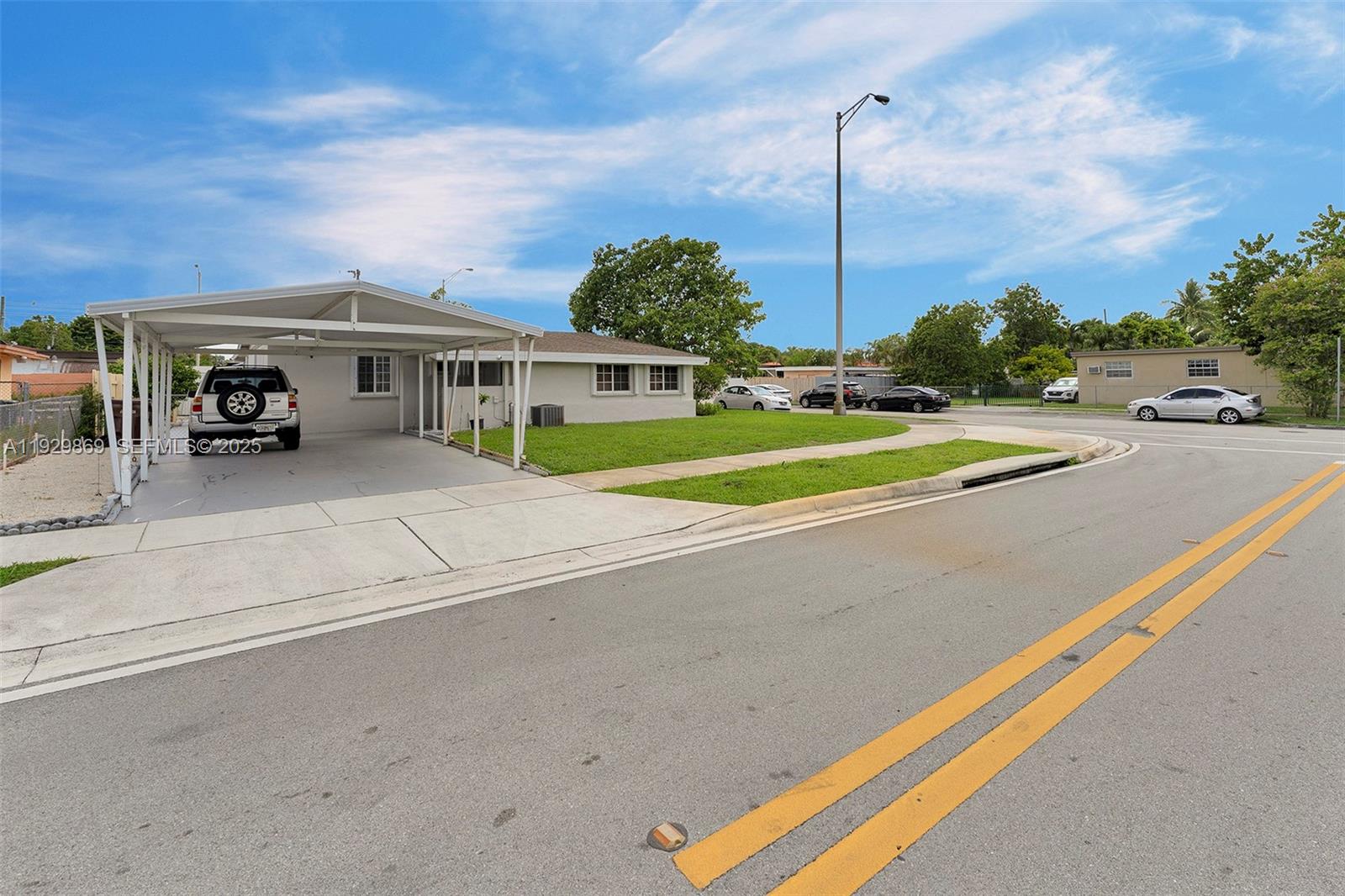 ESSEX VILLAGE 6TH ADDN - Residential Lease