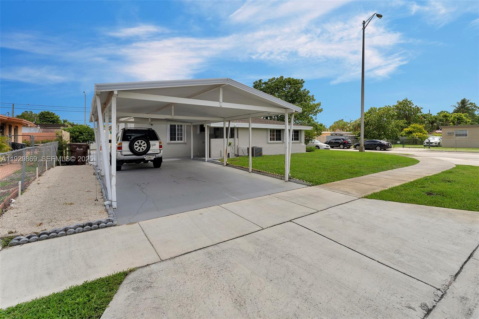 ESSEX VILLAGE 6TH ADDN - Residential Lease