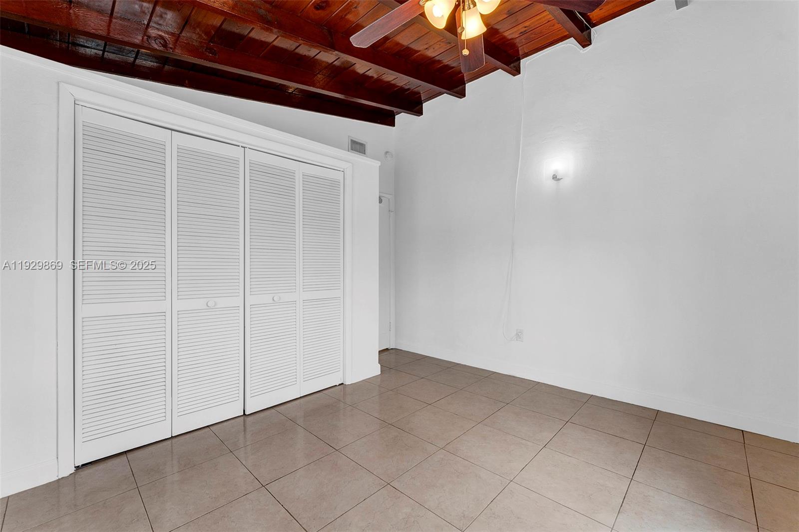 ESSEX VILLAGE 6TH ADDN - Residential Lease