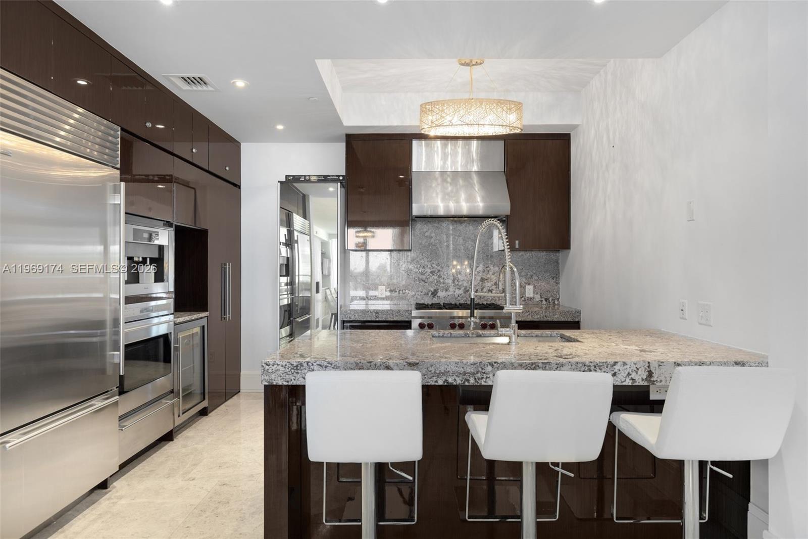 BAL HARBOUR NORTH SOUTH C - Residential Lease