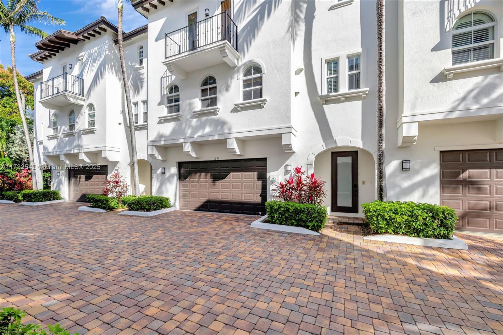 OCEAN ENCLAVE I - Residential