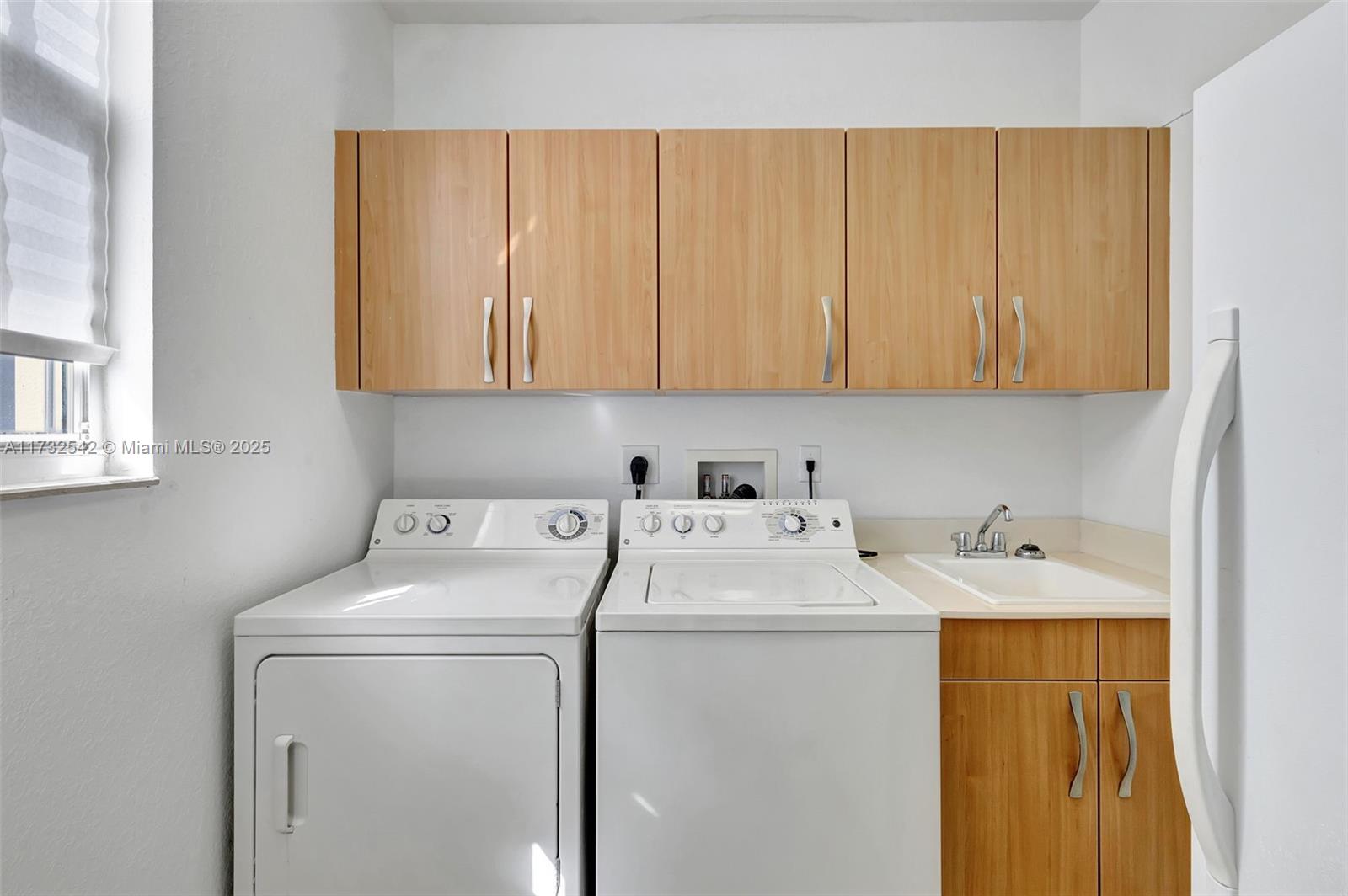 OCEAN ENCLAVE I - Residential