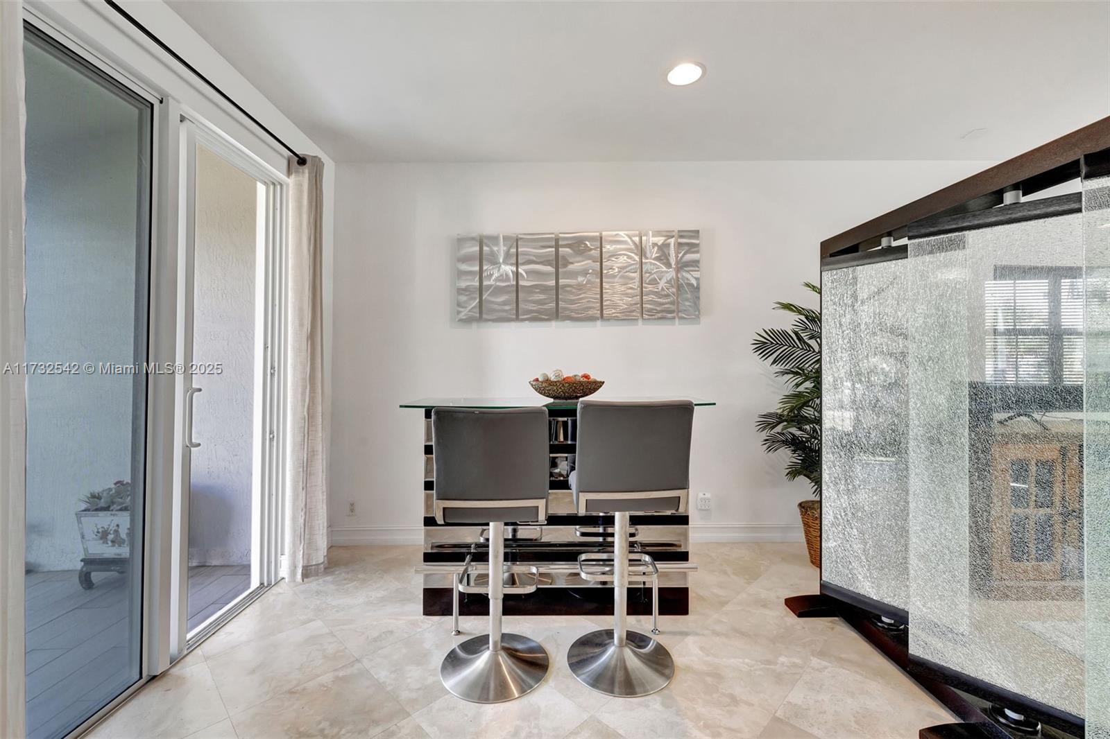 OCEAN ENCLAVE I - Residential