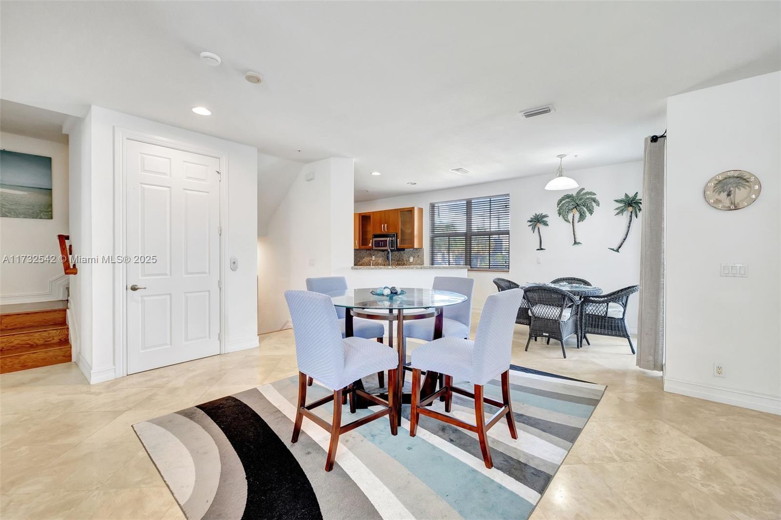 OCEAN ENCLAVE I - Residential