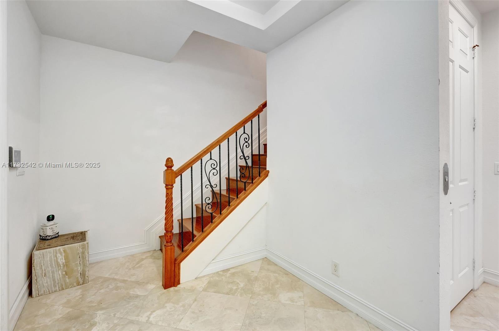 OCEAN ENCLAVE I - Residential