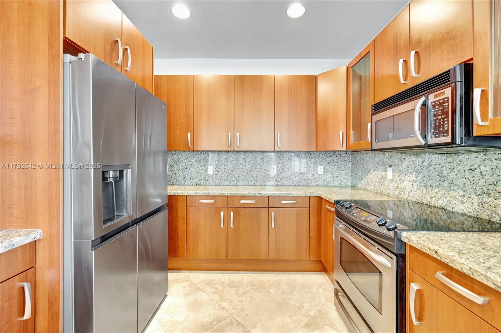 OCEAN ENCLAVE I - Residential