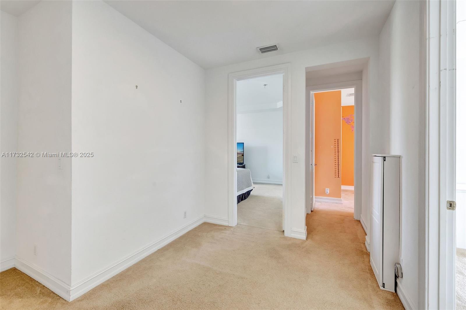 OCEAN ENCLAVE I - Residential