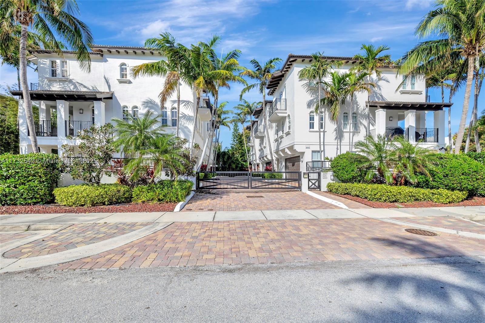 OCEAN ENCLAVE I - Residential