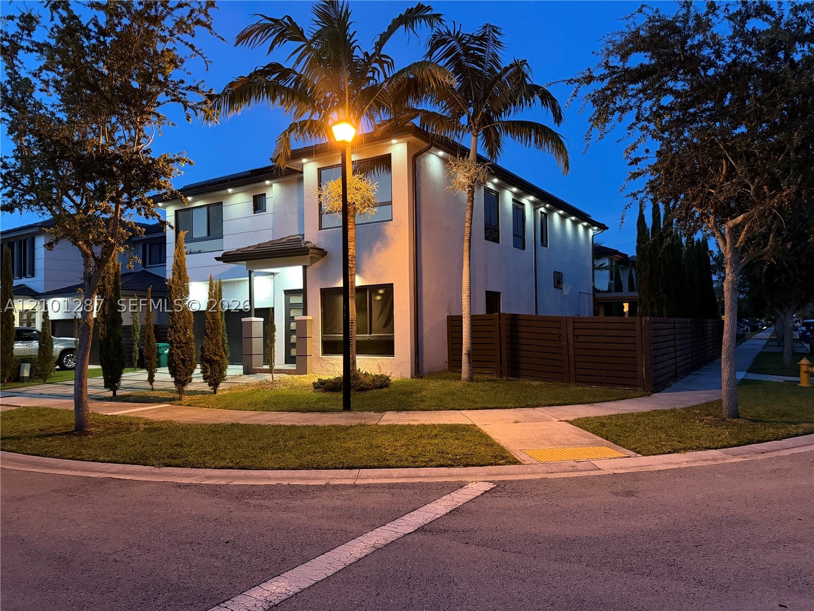 13661 SW 160th Ct, Miami FL 33196