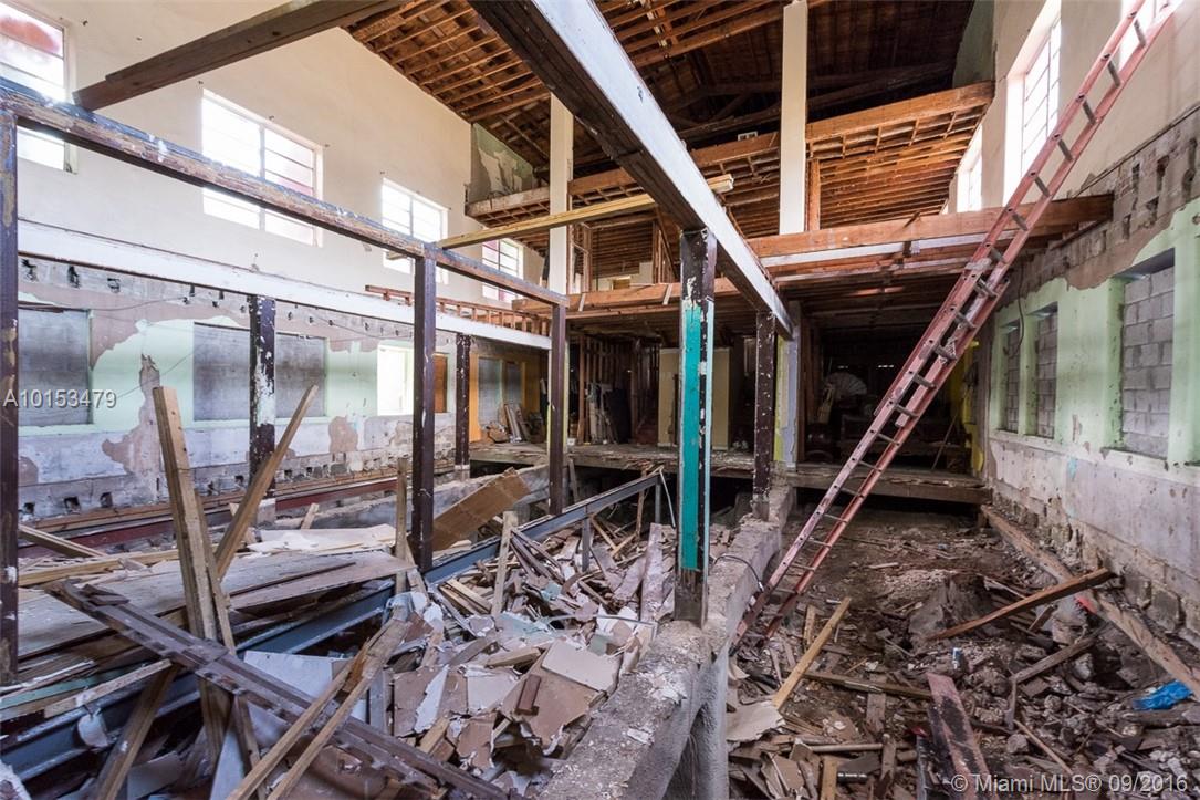 Miami South Blk 39 - Commercial Sale