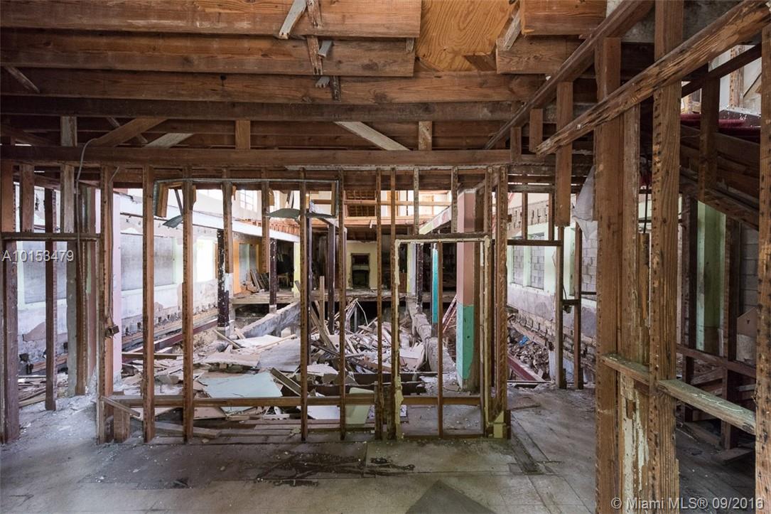Miami South Blk 39 - Commercial Sale