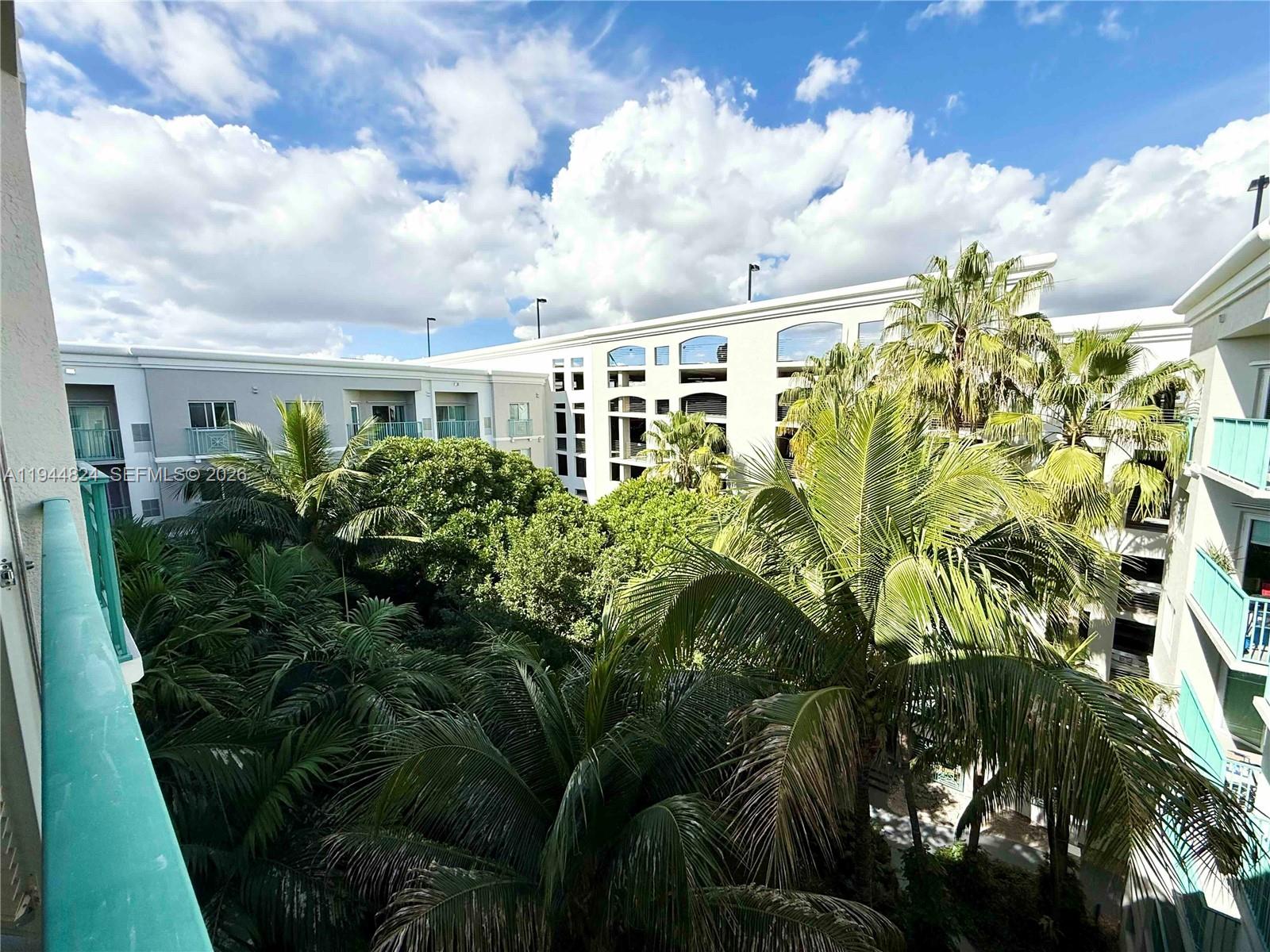 VALENCIA CONDO - Residential Lease