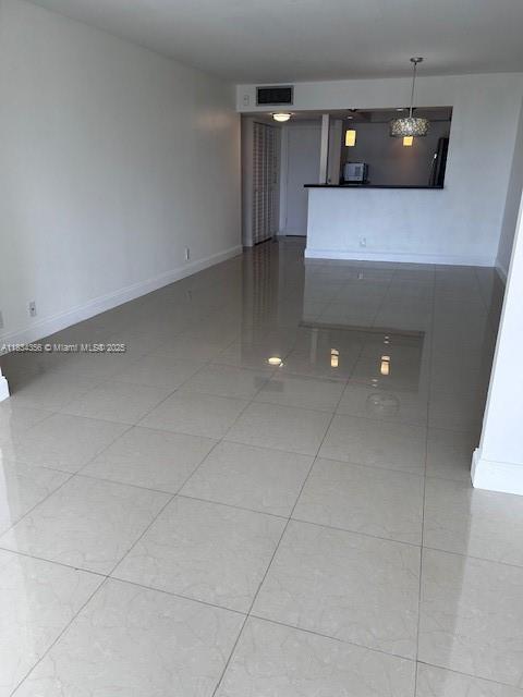 2001 Atlantic Shores Blvd 516