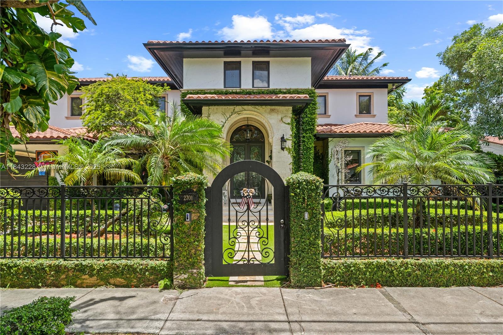 CORAL WAY HOMESITES - Residential