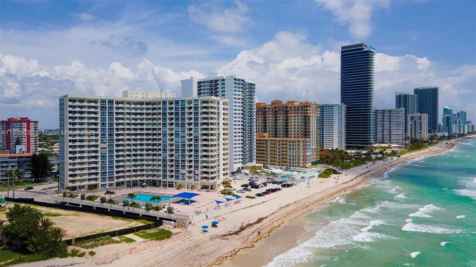 PARKER DORADO CONDO - Residential