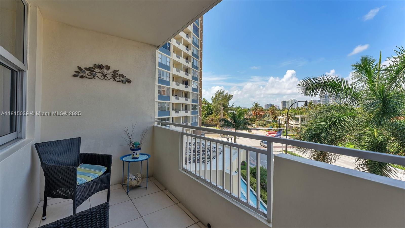 PARKER DORADO CONDO - Residential