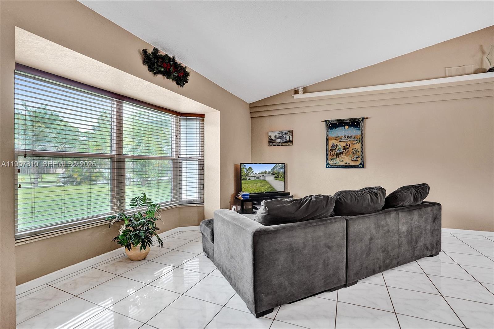 Acreage - Residential