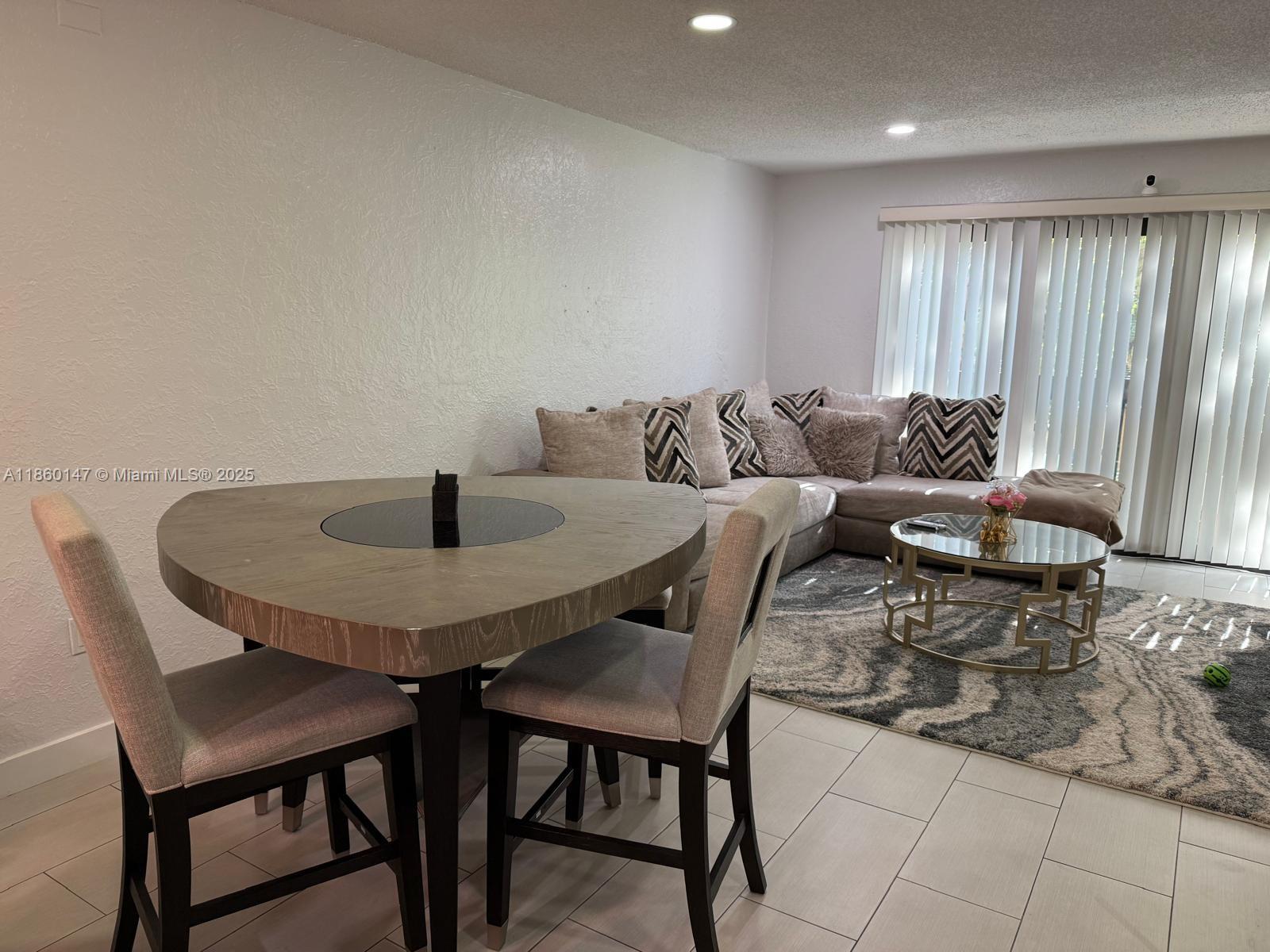 DEL RIO VILLAGE NORTH - Residential