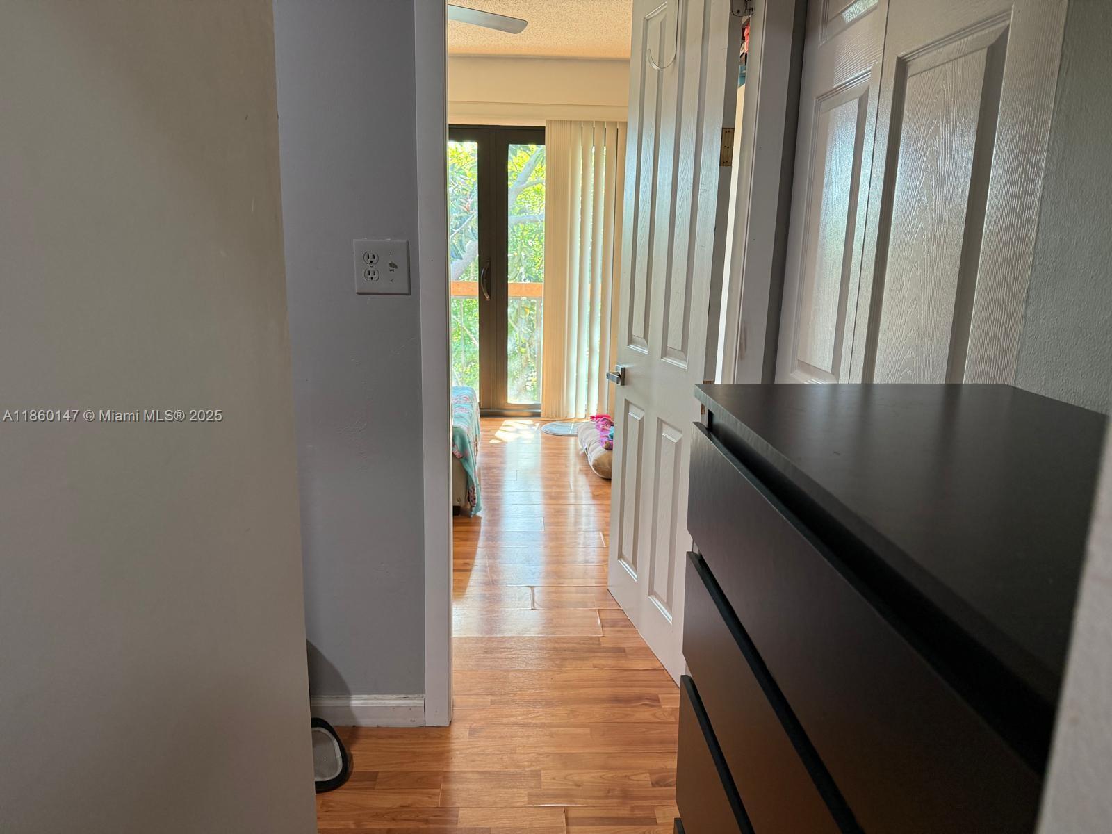 DEL RIO VILLAGE NORTH - Residential