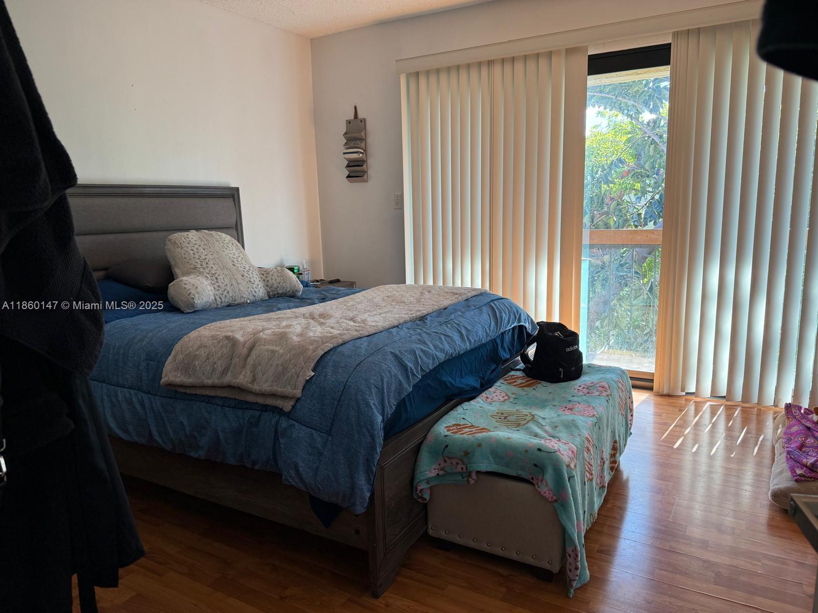 DEL RIO VILLAGE NORTH - Residential