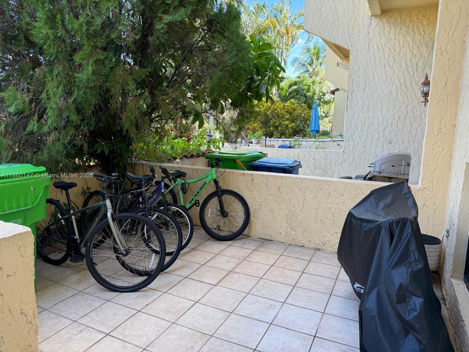 DEL RIO VILLAGE NORTH - Residential