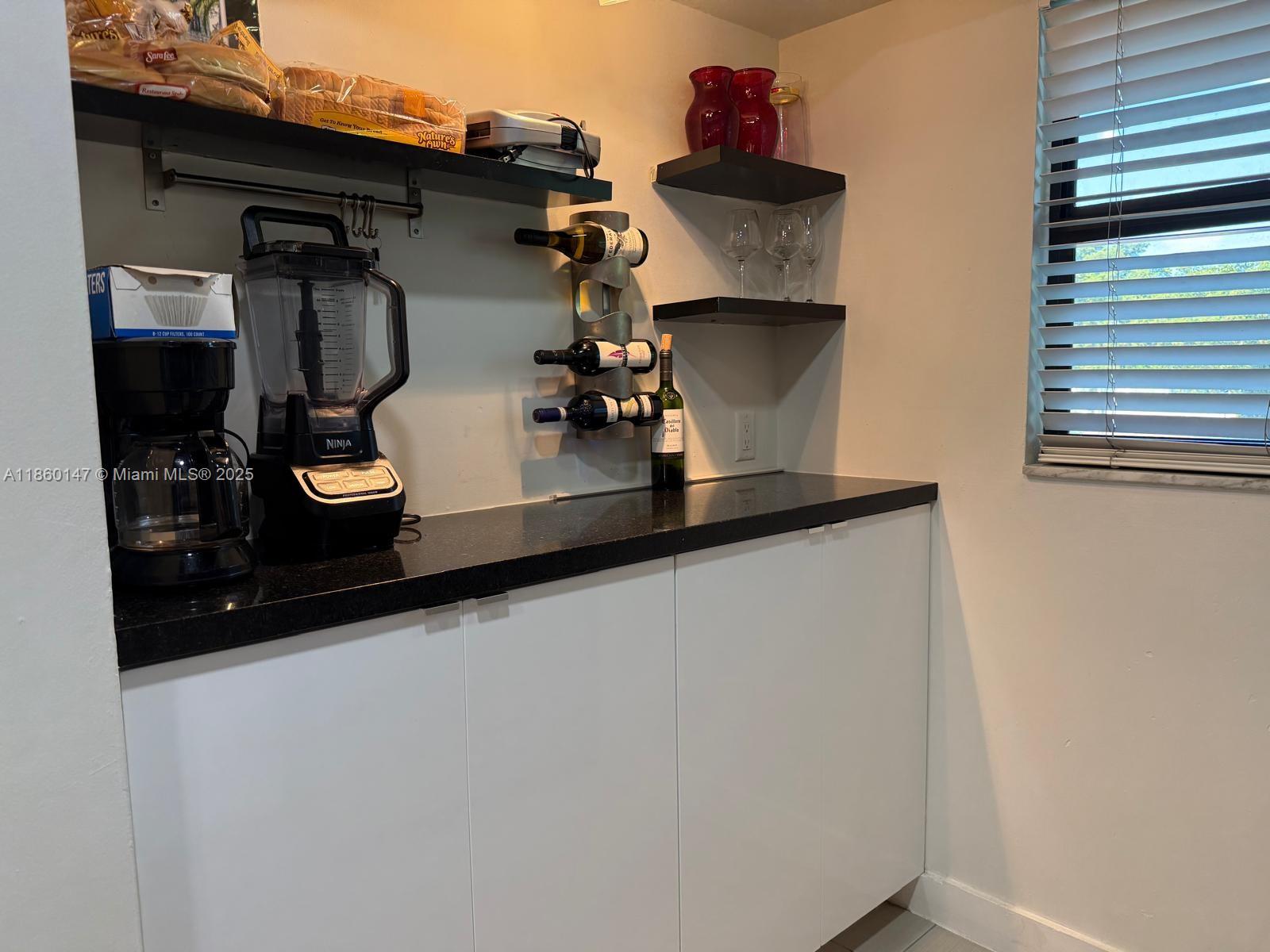 DEL RIO VILLAGE NORTH - Residential