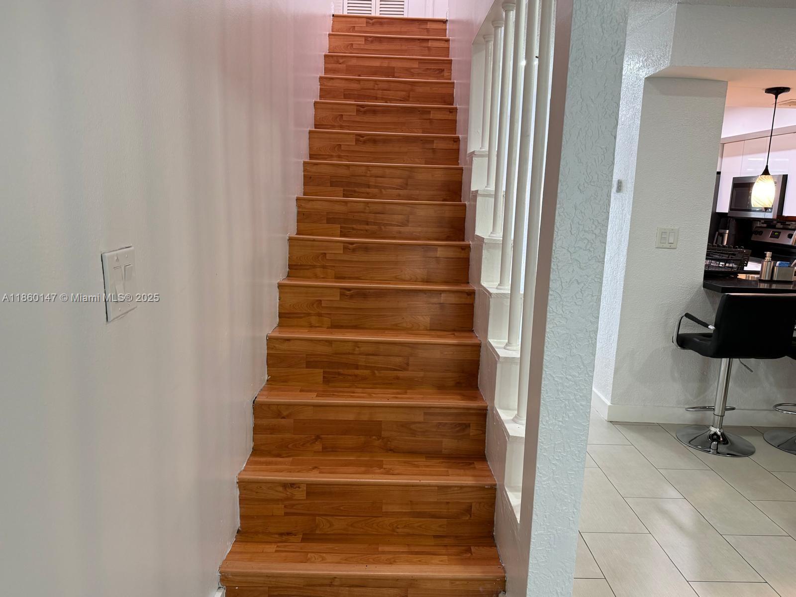 DEL RIO VILLAGE NORTH - Residential