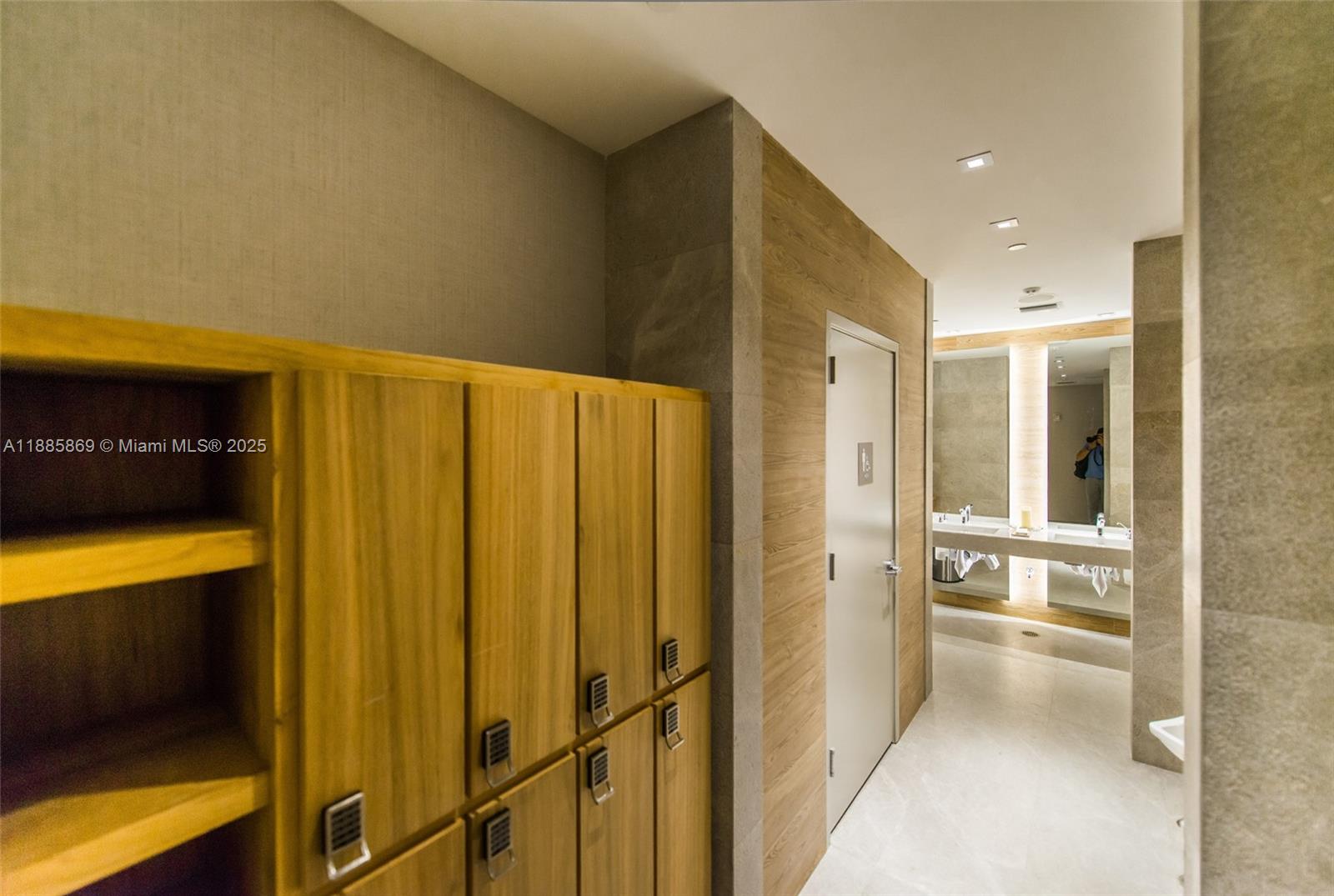 1010 BRICKELL CONDO - Residential