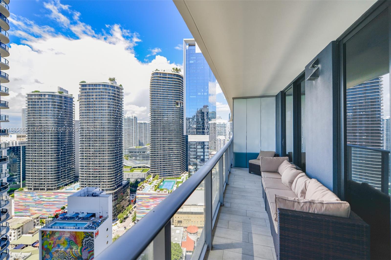 1010 Brickell Ave 3608