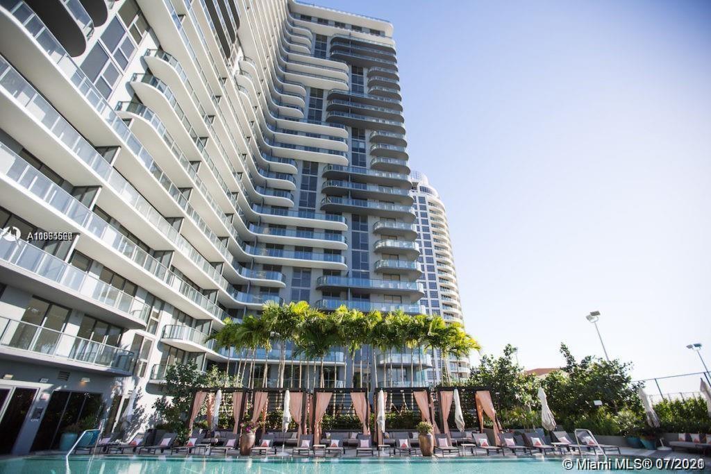 Exquisite condo with resort style amenities at Hyde Midtown! Walk to all the best shops and restaurants. Walking distance to Design District. Easy access to the airport. About 15min drive to Miami Beach. Valet parking only. Available September 1st. 24 hr notice to show.