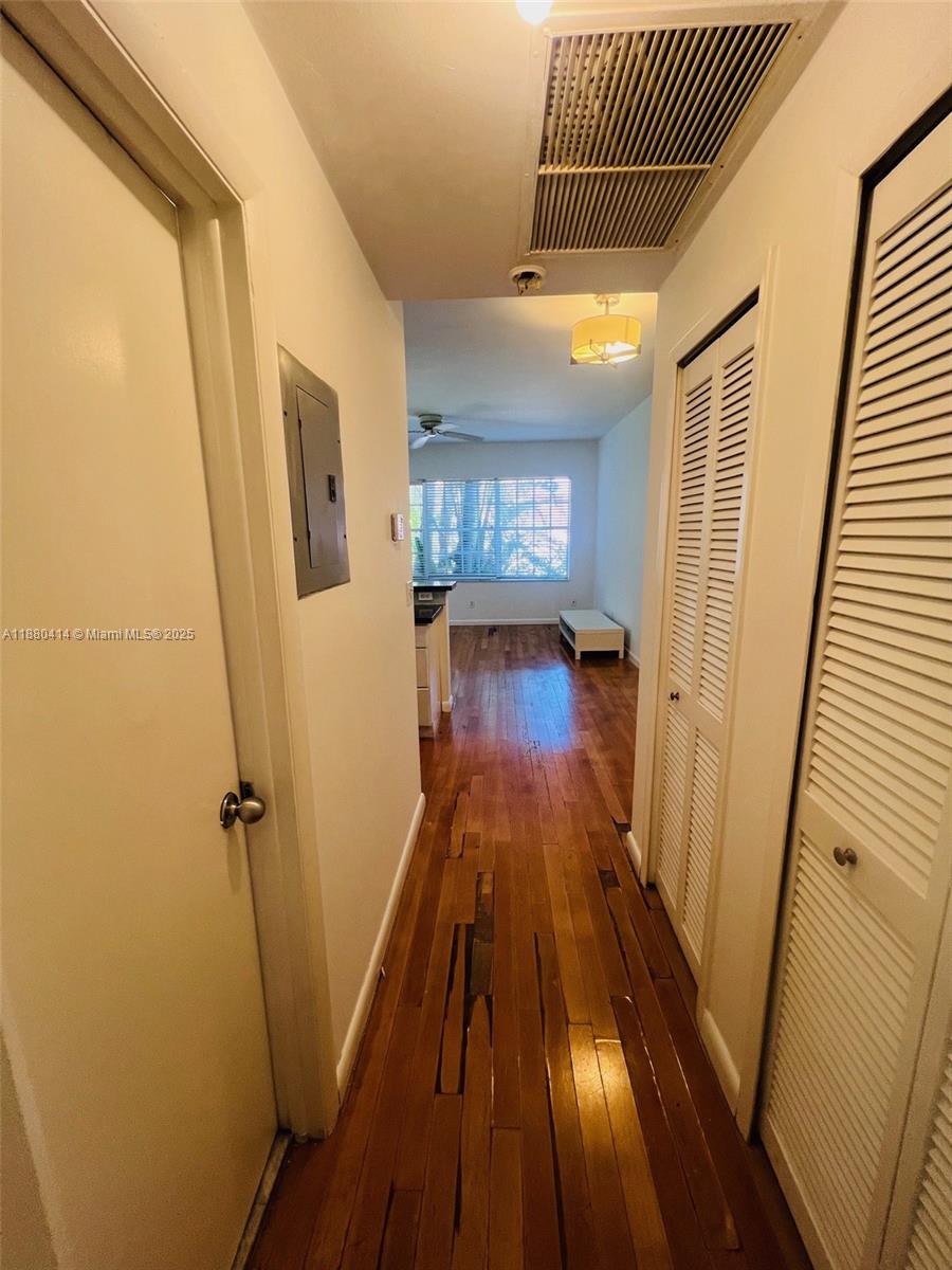 1523 WEST CONDO - Residential