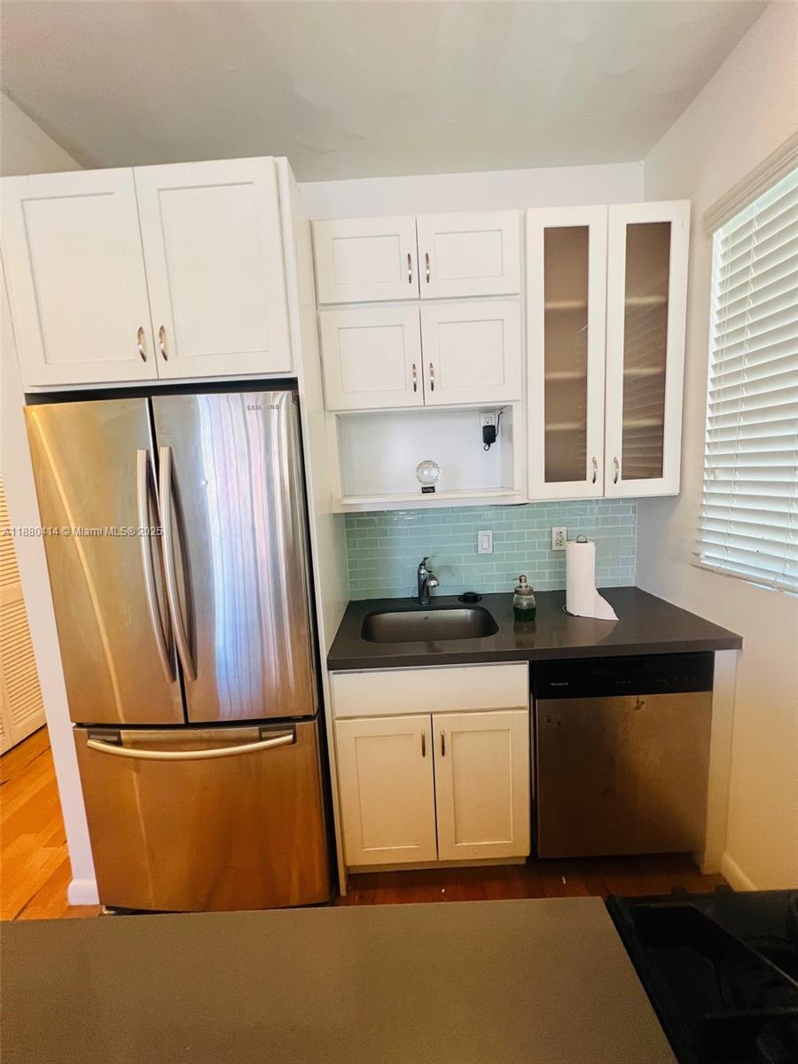 1523 WEST CONDO - Residential