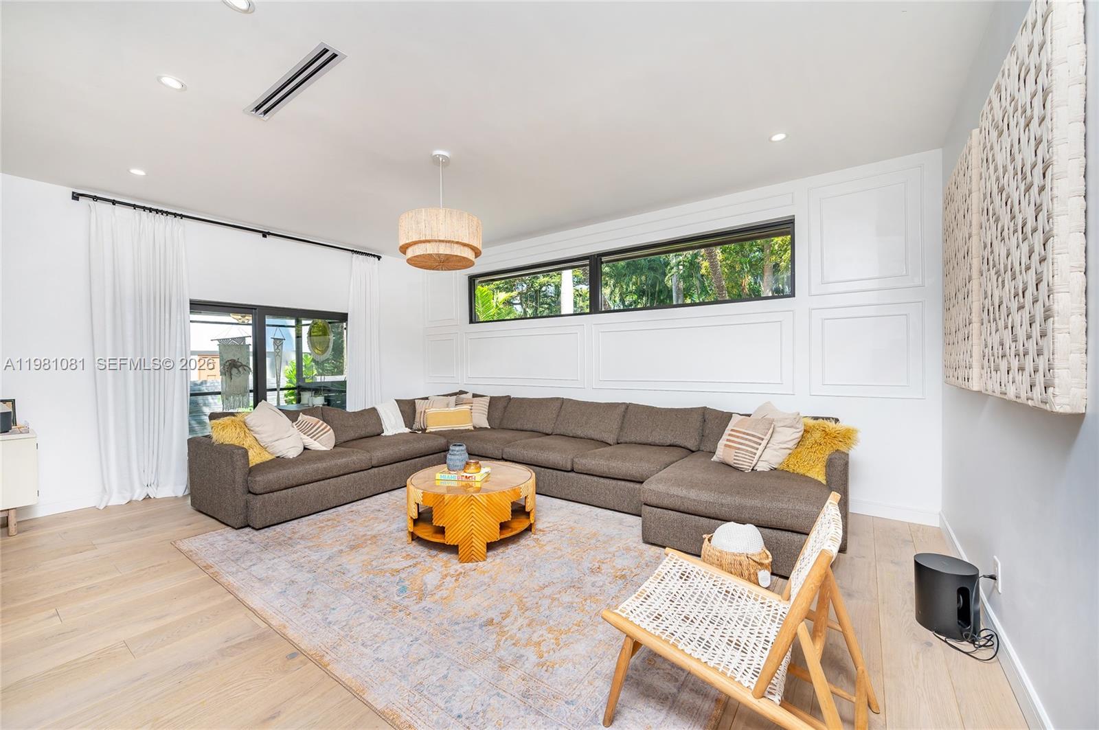 FOUR WAY LODGE ESTS 2ND A - Residential Lease