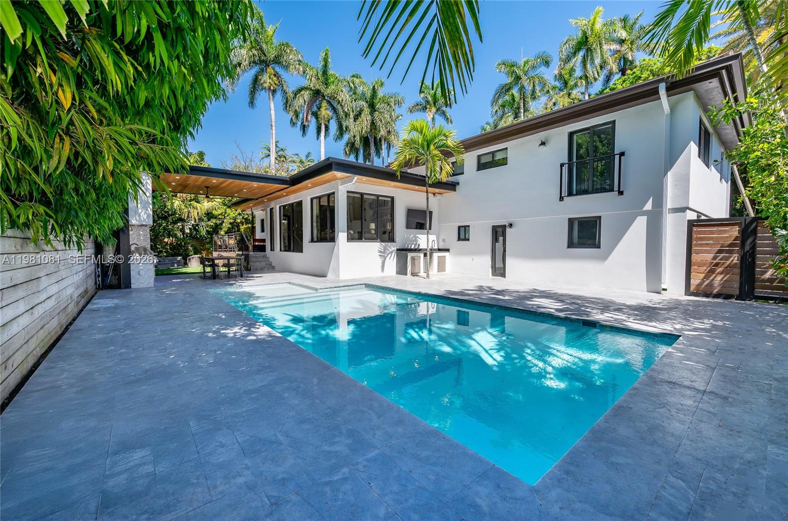 FOUR WAY LODGE ESTS 2ND A - Residential Lease