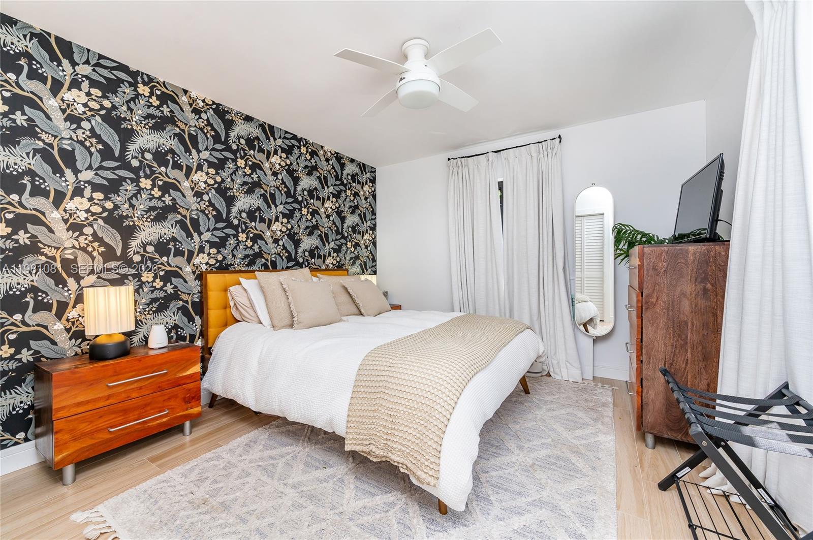 FOUR WAY LODGE ESTS 2ND A - Residential Lease